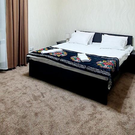 Ocean Hotel أوش المظهر الخارجي الصورة